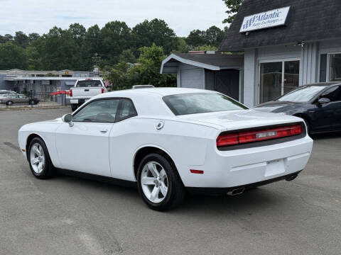 2013 Dodge Challenger SXT
