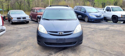 2008 Toyota Sienna LE 7-Passenger