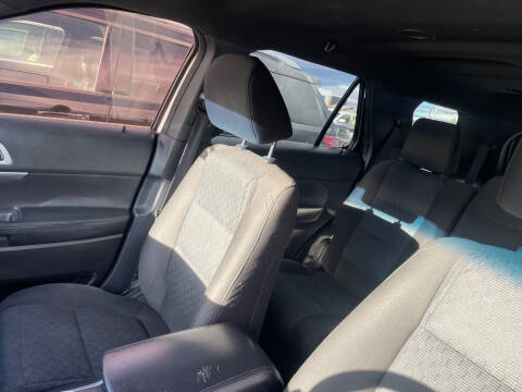 2011 Ford Explorer XLT