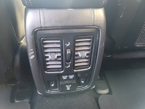 2020 Jeep Grand Cherokee SRT