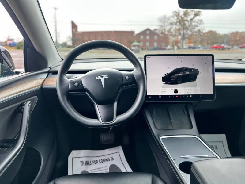 2025 Tesla Model Y Long Range