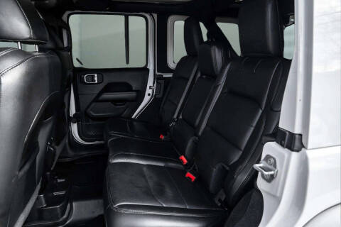 2020 Jeep Wrangler Unlimited Sahara Altitude