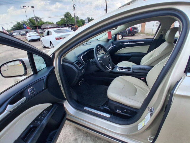 2017 Ford Fusion Titanium