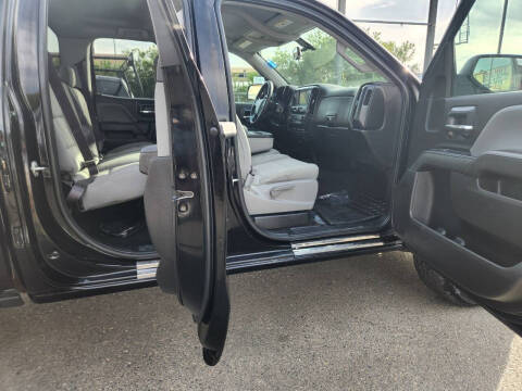 2017 Chevrolet Silverado 1500 Custom