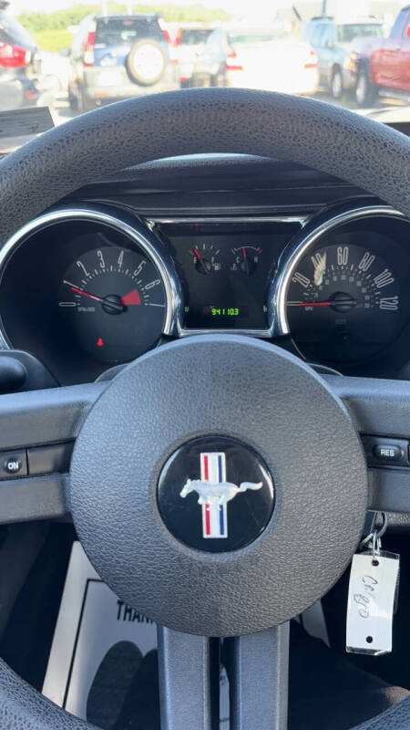 2005 Ford Mustang V6 Premium