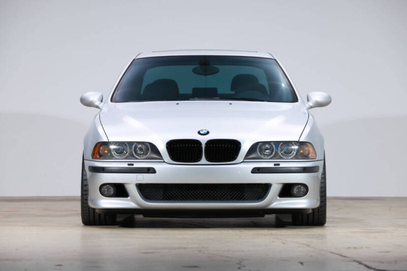2003 BMW M5