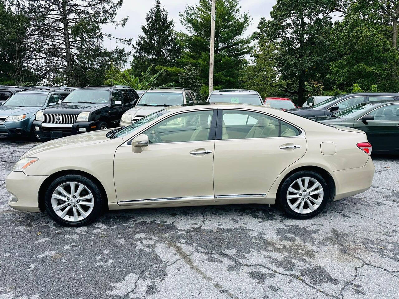 2012 Lexus ES 350 for sale at Sams Auto Repair & Sales LLC in Harrisburg, PA