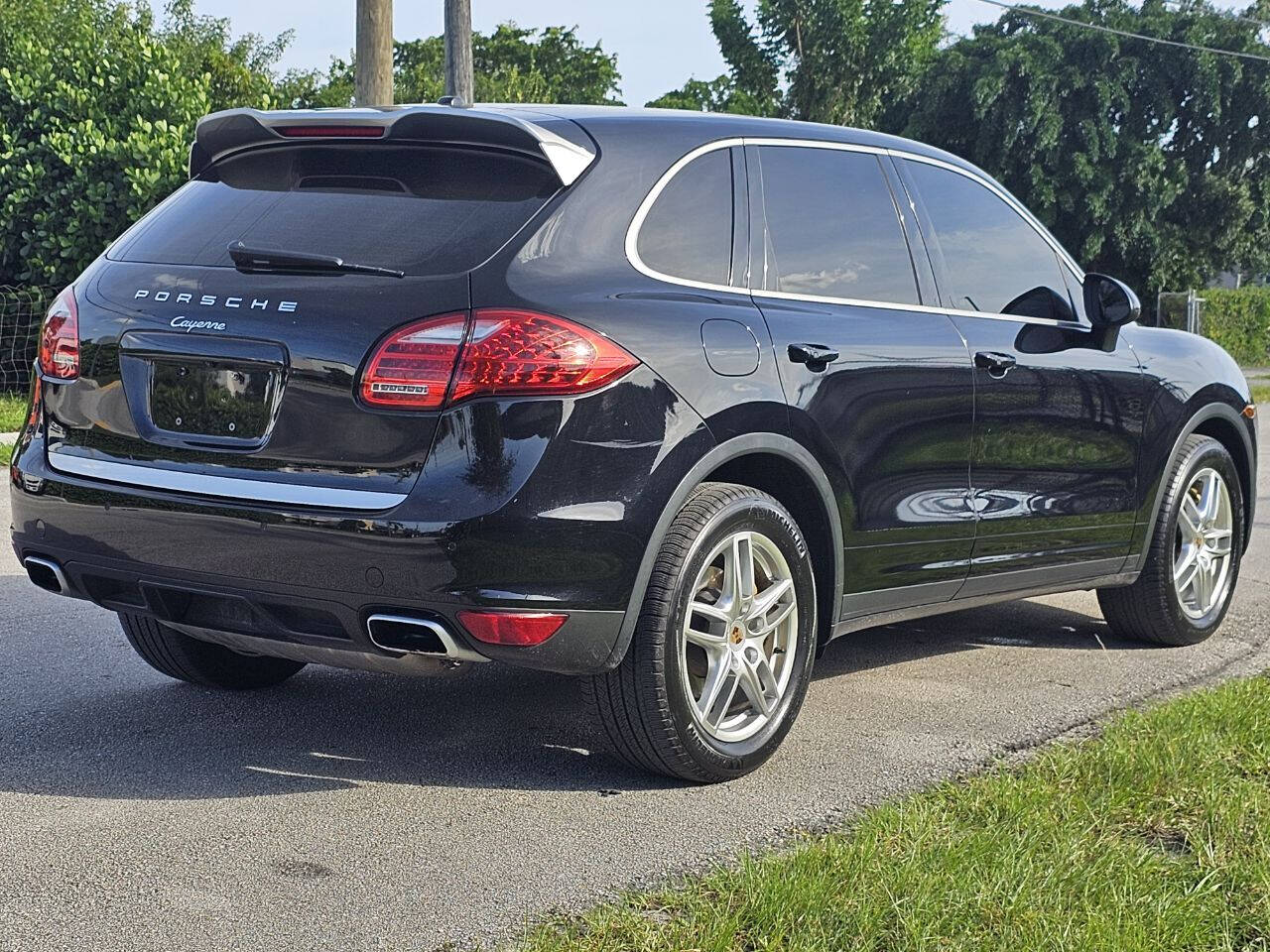 2014 PORSCHE Cayenne SUV / Crossover - $15,183