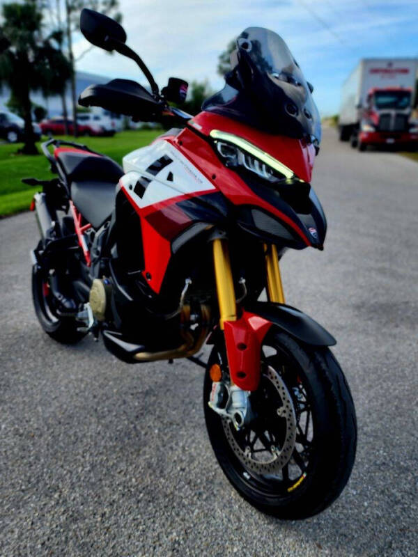 2023 Ducati Multistrada