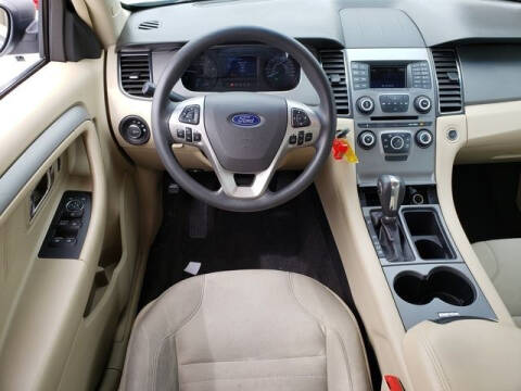 2015 Ford Taurus