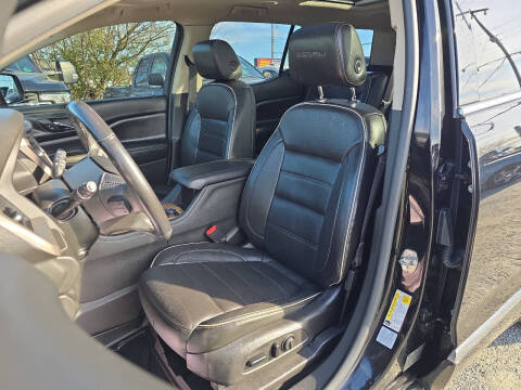 2017 GMC Acadia Denali