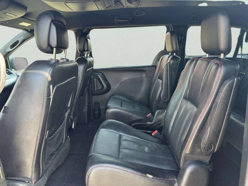 2014 Dodge Grand Caravan R/T