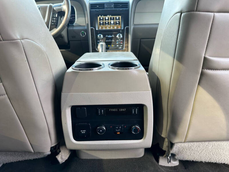 2016 Lincoln Navigator L Select