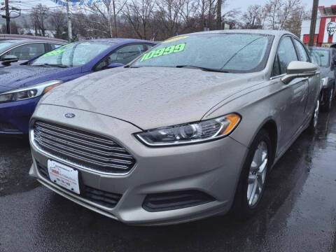 2015 Ford Fusion SE