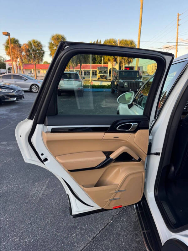 2016 Porsche Cayenne