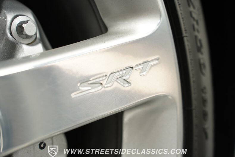 2012 Chrysler 300 SRT8