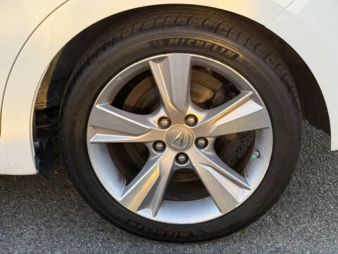 2015 Acura ILX 2.0L w/Tech