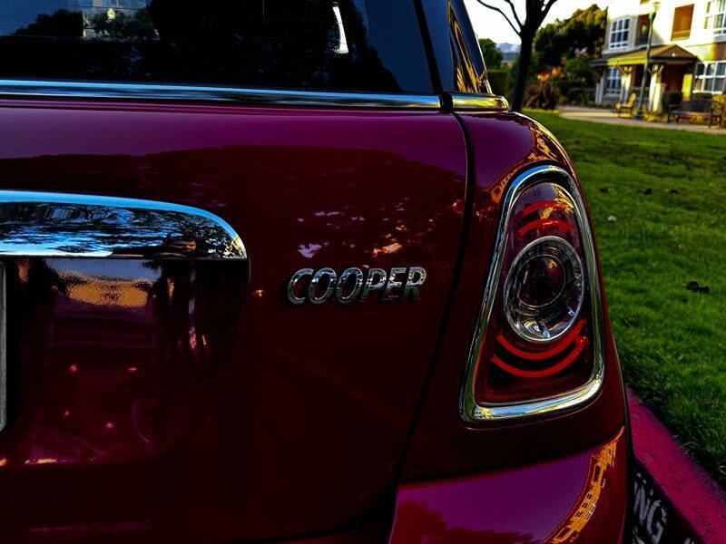 2011 MINI Cooper