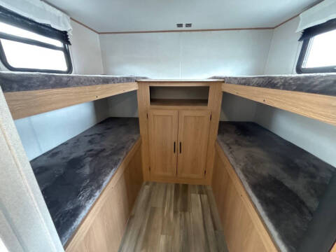 2024 Forest River PRIMETIME AVENG