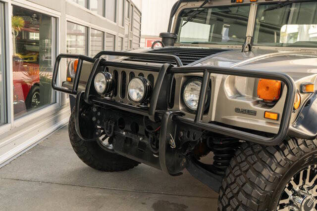 2000 AM General Hummer 10