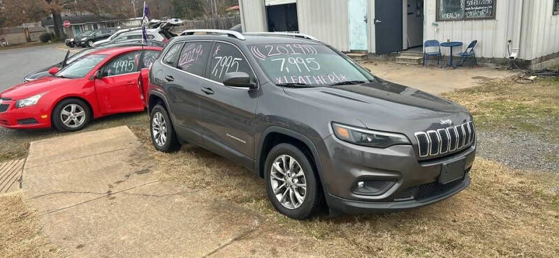 2019 Jeep Cherokee Latitude Plus's photo