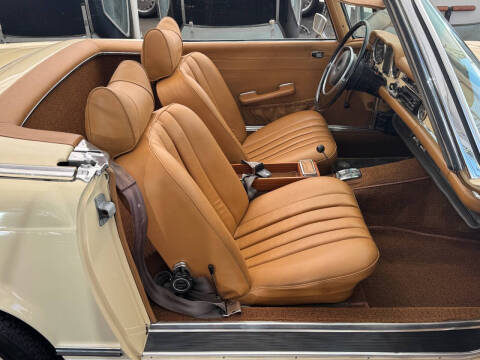 1971 Mercedes-Benz 280-Class