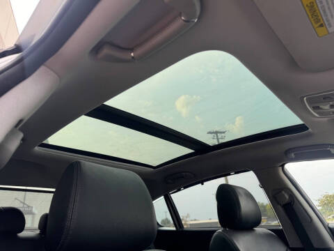 2015 Kia K900 Premium