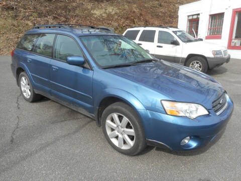 2007 Subaru Outback for sale at Ricciardi Auto Sales in Waterbury CT