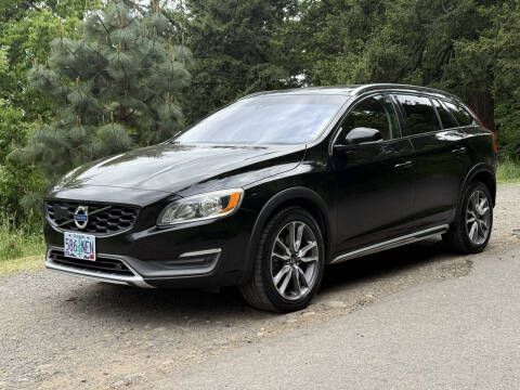 2015 Volvo V60 Cross Country T5