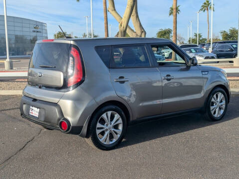 2015 Kia Soul +