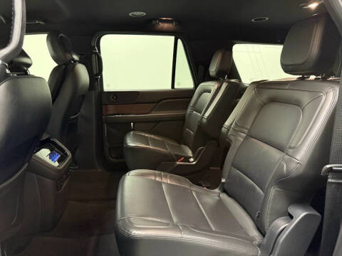 2023 Lincoln Navigator L Standard