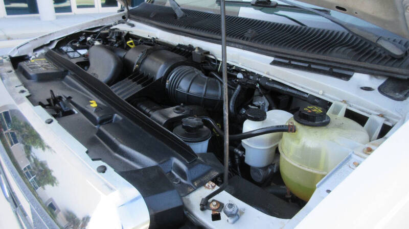 2013 Ford E-Series E-350 SD