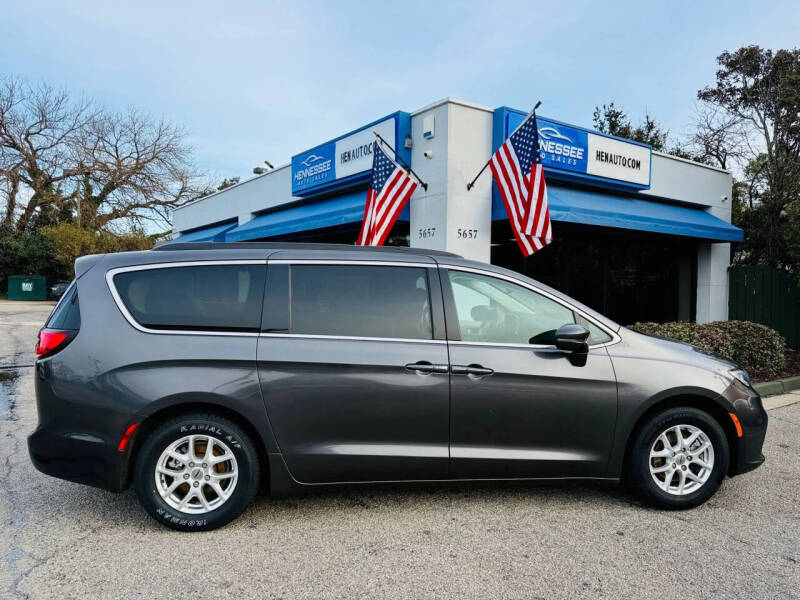 2022 Chrysler Pacifica Touring L