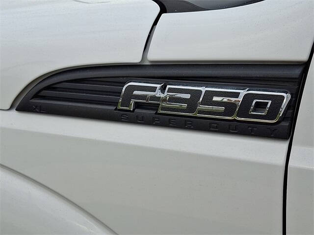 2016 Ford F-350 Super Duty XL