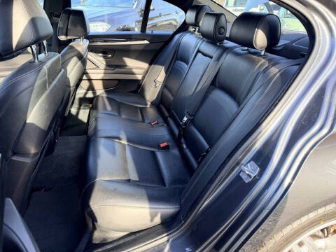 2016 BMW 5 Series 550i xDrive