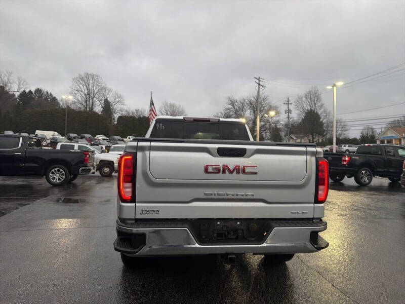 2022 GMC Sierra 1500 Limited