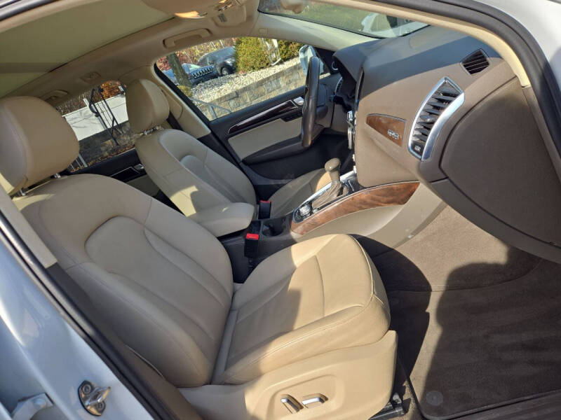 2016 Audi Q5 2.0T quattro Premium Plus