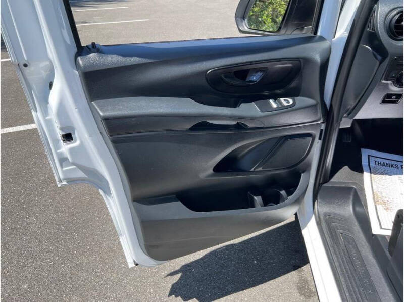 2017 Mercedes-Benz Metris