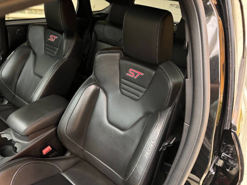 2014 Ford Focus ST