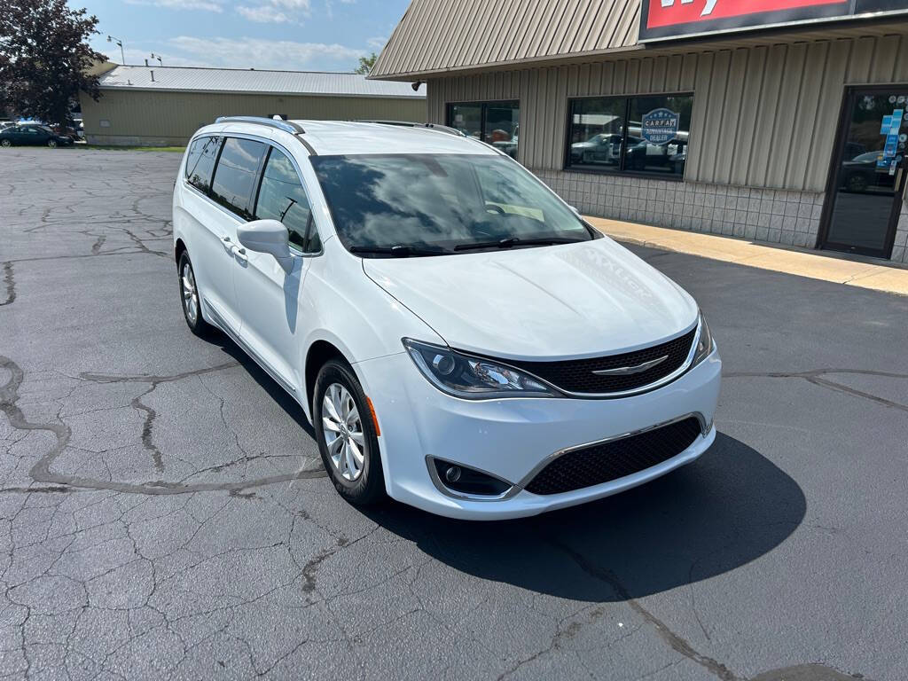 2018 Chrysler Pacifica for sale at Wyrick Auto Sales & Leasing Inc in Holland, MI