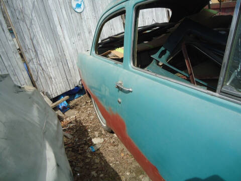 1951 Ford Super Deluxe