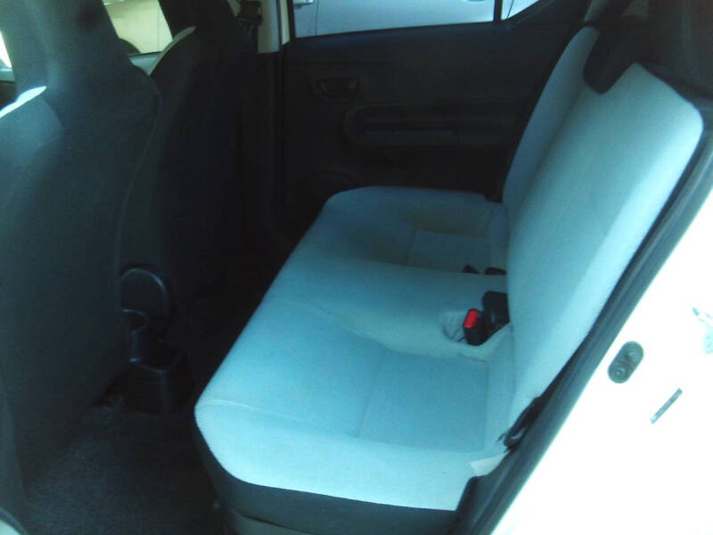 2015 Toyota Prius c One