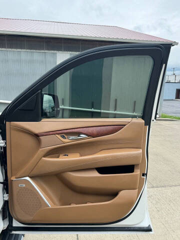 2016 Cadillac Escalade ESV Platinum