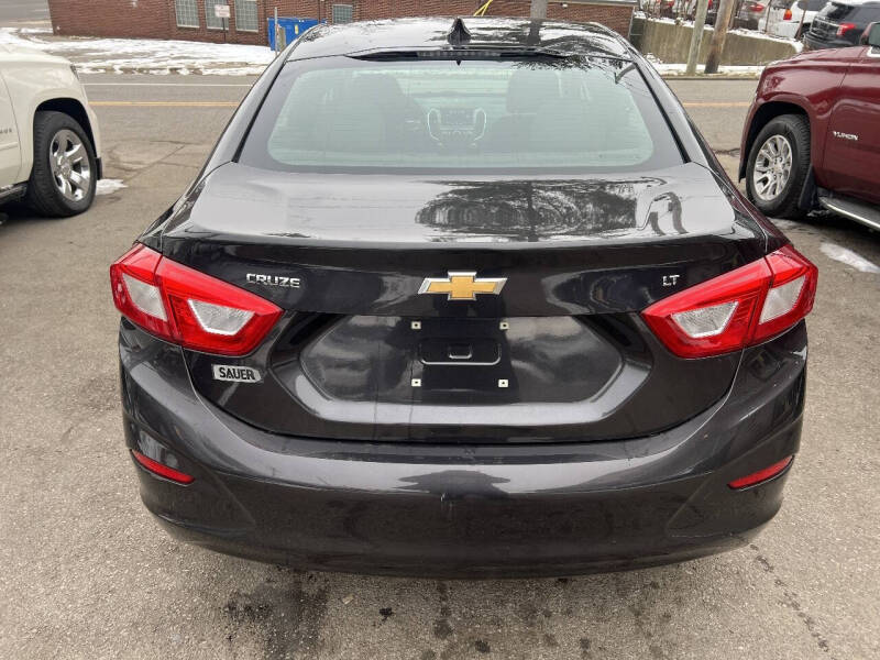 2016 Chevrolet Cruze LT Auto