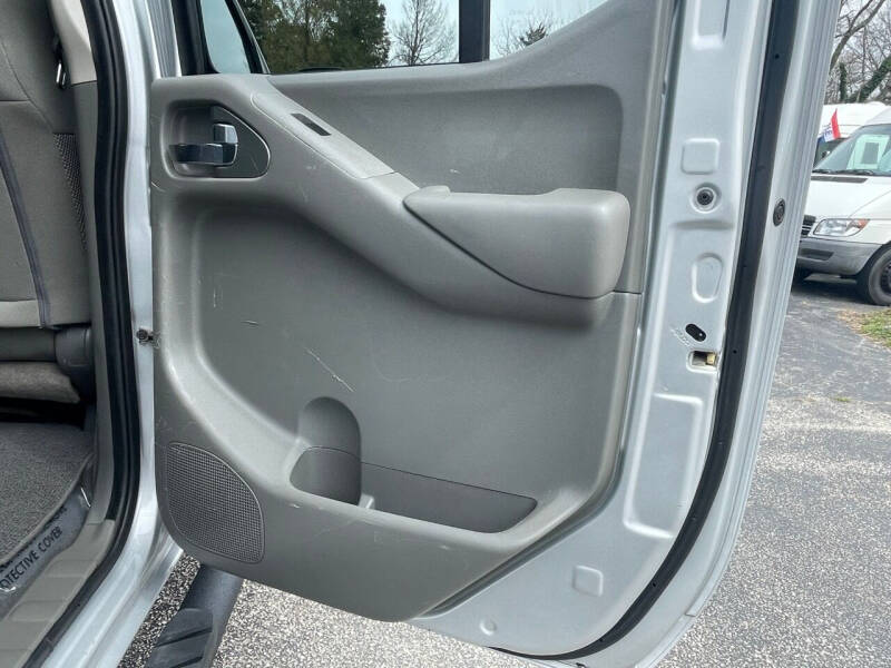 2019 Nissan Frontier S