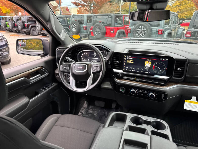 2024 GMC Sierra 1500