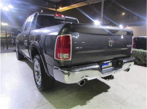 2016 RAM 1500 Laramie