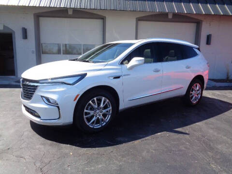 2023 Buick Enclave Essence