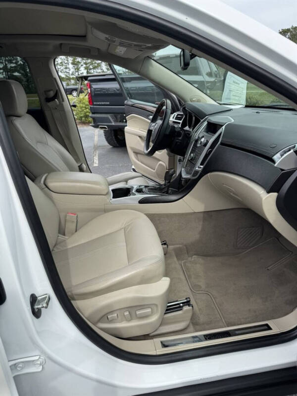 2011 Cadillac SRX Luxury Collection
