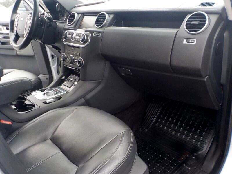 2016 Land Rover LR4 HSE LUX